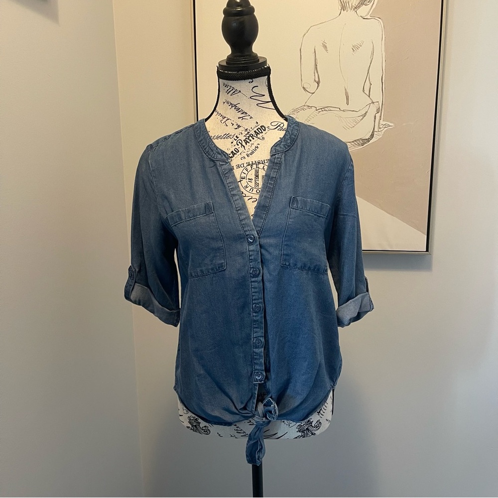 Blue Button-Up Top - Size Small - Picture 2 of 15